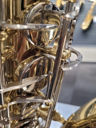 Yamaha Student Tenor Saxophone - YTS23 5